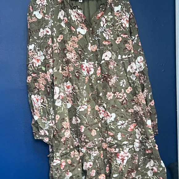 FRYE AND CO. Floral Green Dress - Picture 1 of 2